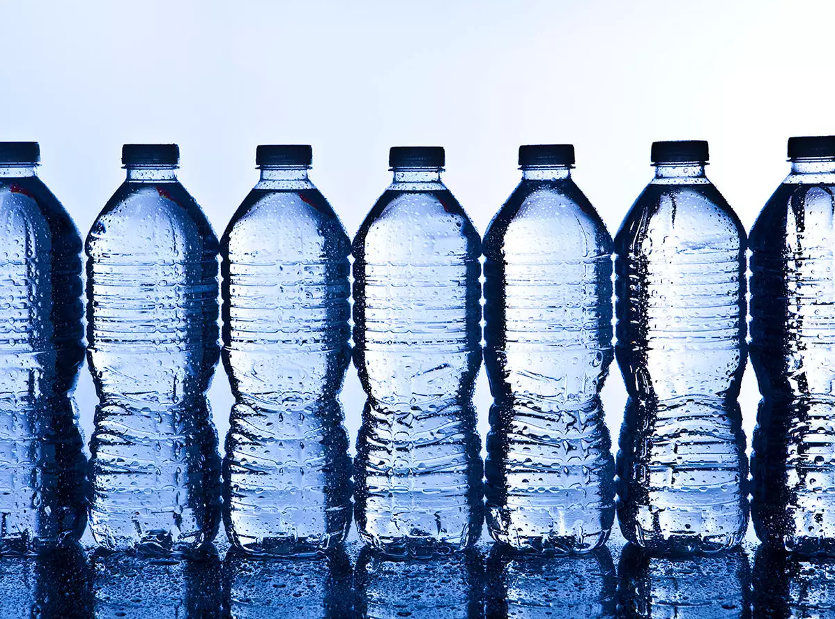 Is Bottled Water Good for Weight Loss?